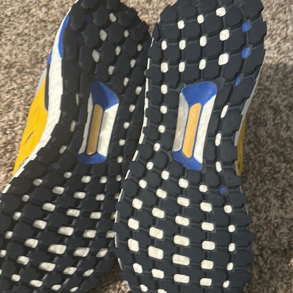 Adidas Men's Blue and Yellow Athletic Shoes - Picture 10 of 10